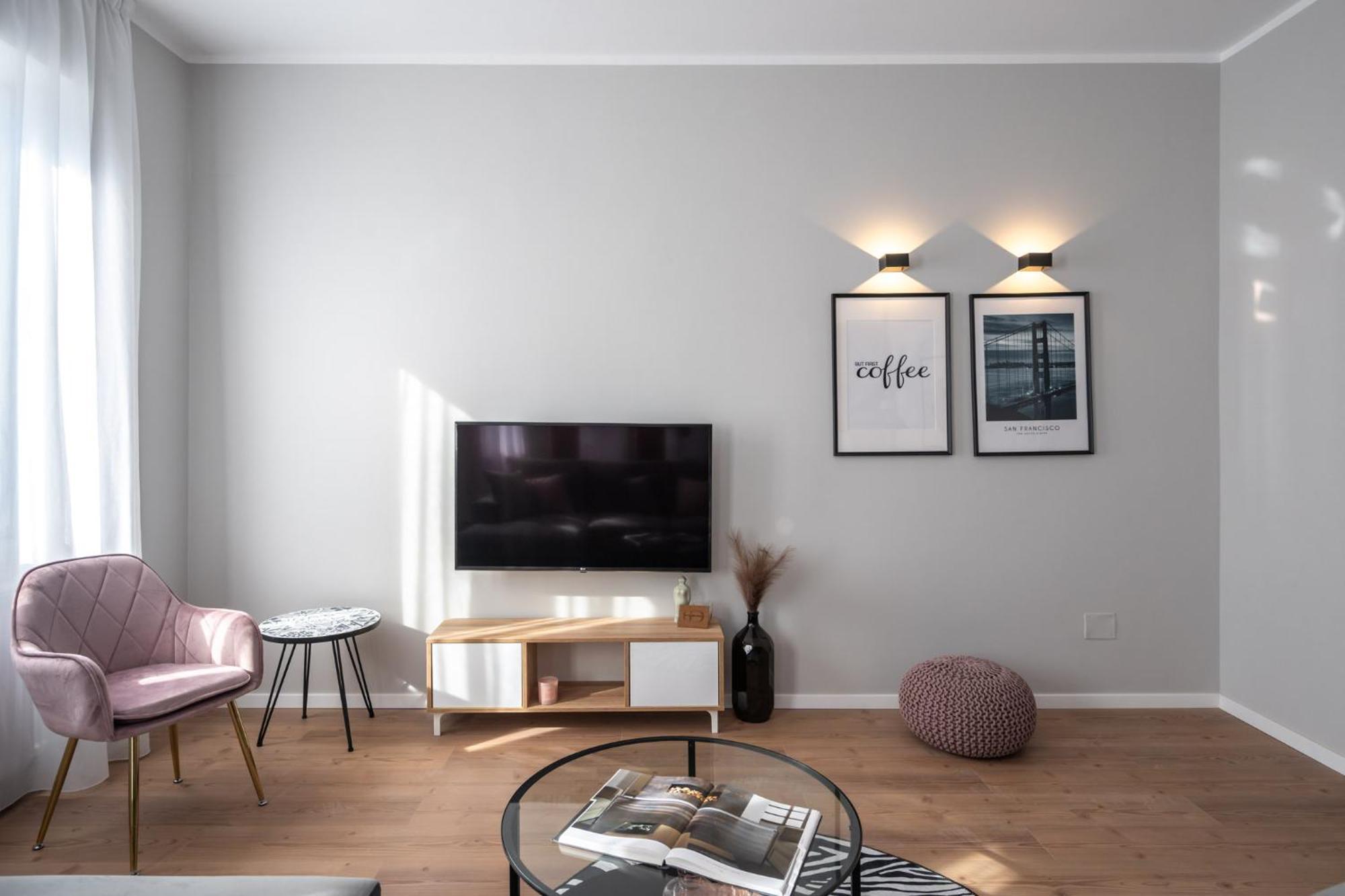 The Loft Luxury Apartments-Near The Park In The City Center Bükreş Dış mekan fotoğraf
