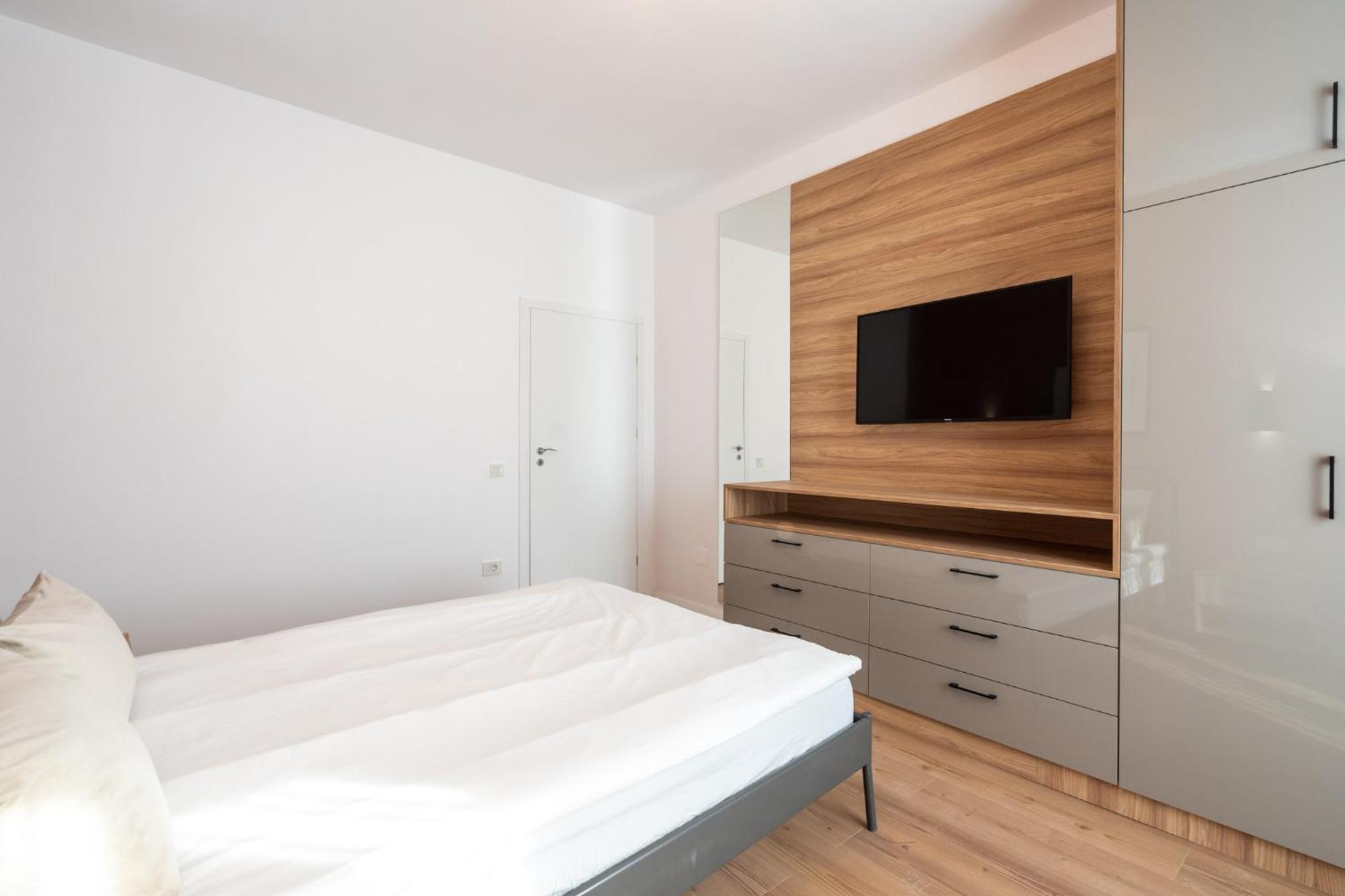 The Loft Luxury Apartments-Near The Park In The City Center Bükreş Dış mekan fotoğraf