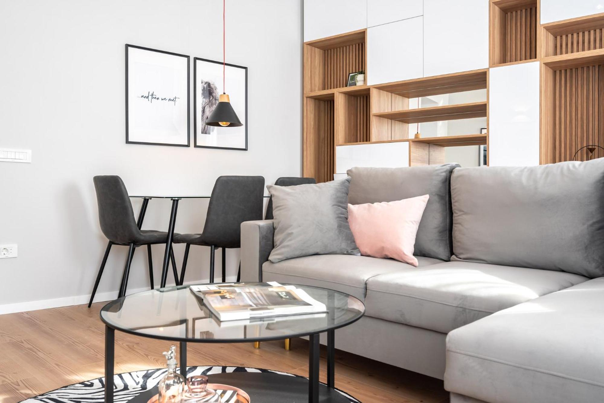 The Loft Luxury Apartments-Near The Park In The City Center Bükreş Dış mekan fotoğraf